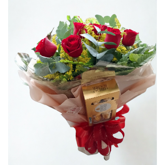 Buquê 6 Rosas + Ferrero