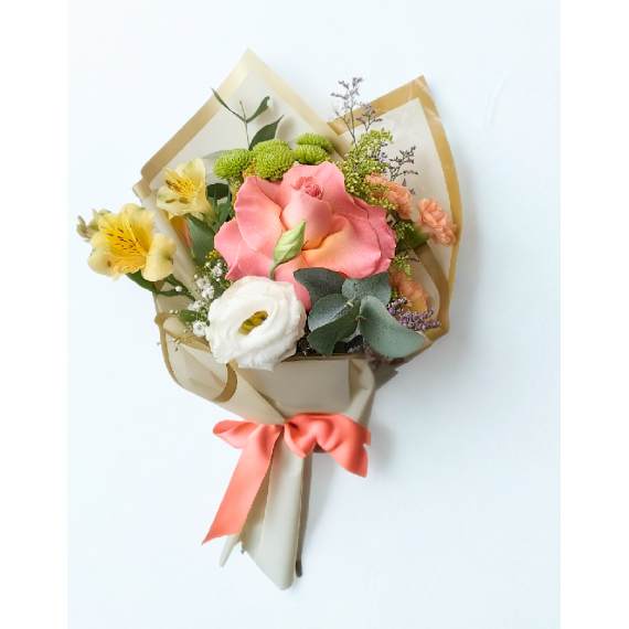 Mini Buquê flores mistas com Rosa